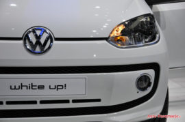 VW white up - przod panorama