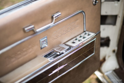 1966 Lincoln Continental 20